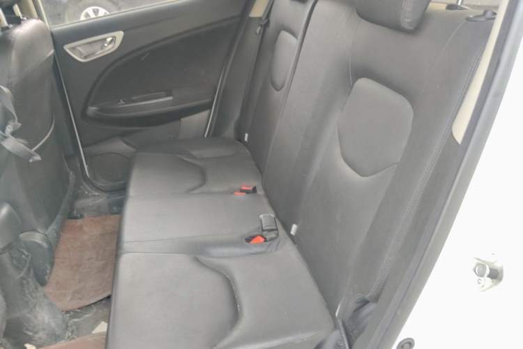 Used FAW Junpai D60 2016 1.5L Manual Standard Edition Left Rear Seat