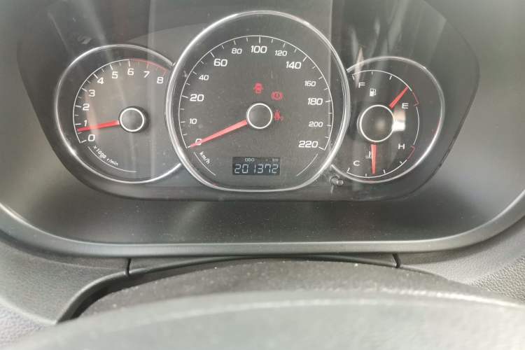 Used FAW Junpai D60 2016 1.5L Manual Standard Edition Odometer Close Up