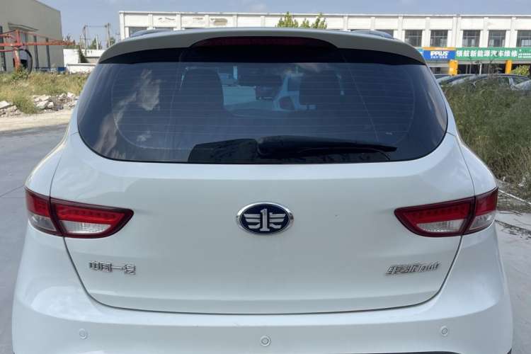 Used FAW Junpai D60 2016 1.5L Manual Comfort Model Rear