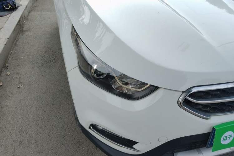 Used FAW Junpai D60 2016 1.5L Manual Standard Edition Right Front Headlight