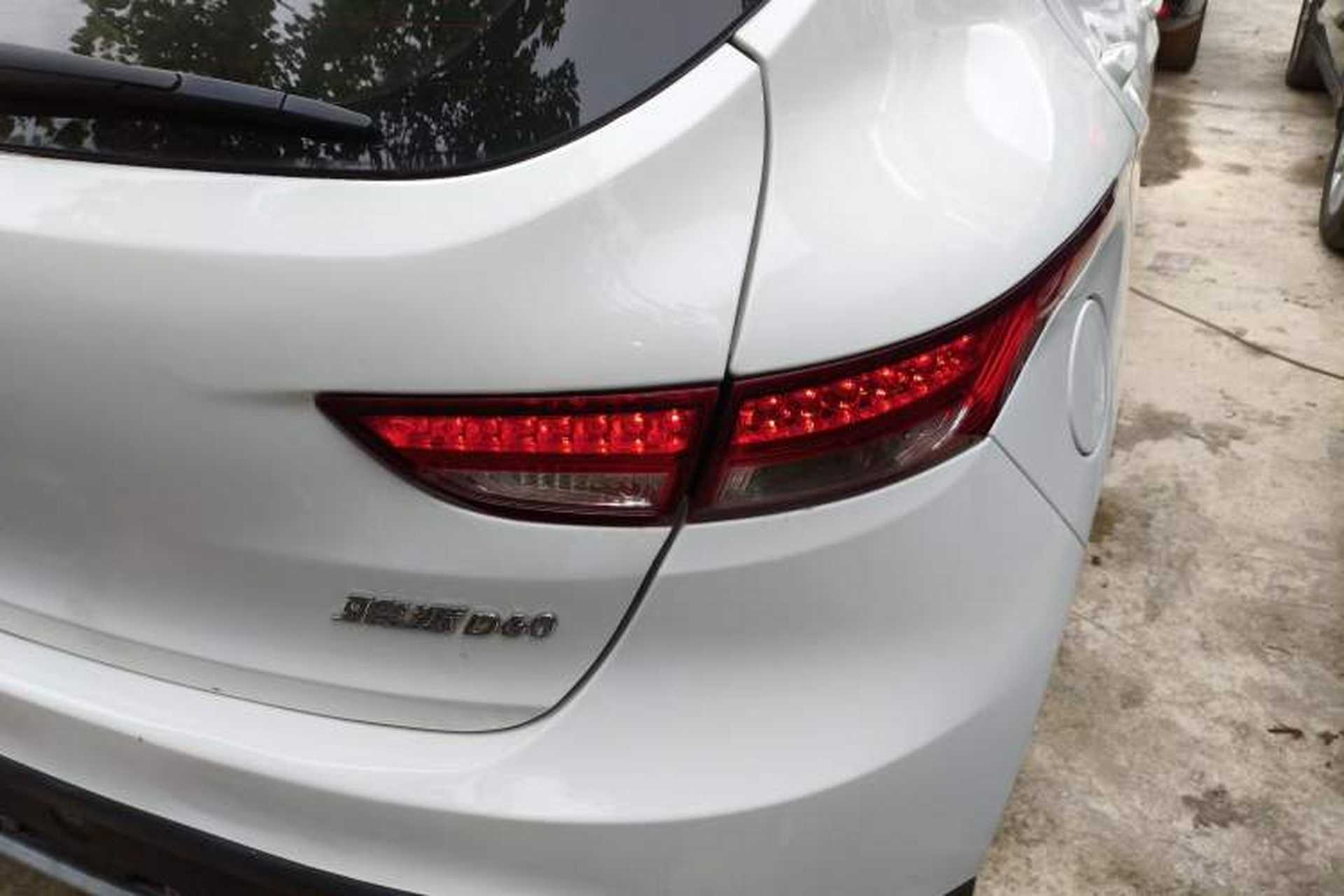 Used FAW Junpai D60 2016 1.5L Manual Standard Edition Right Rear Taillight