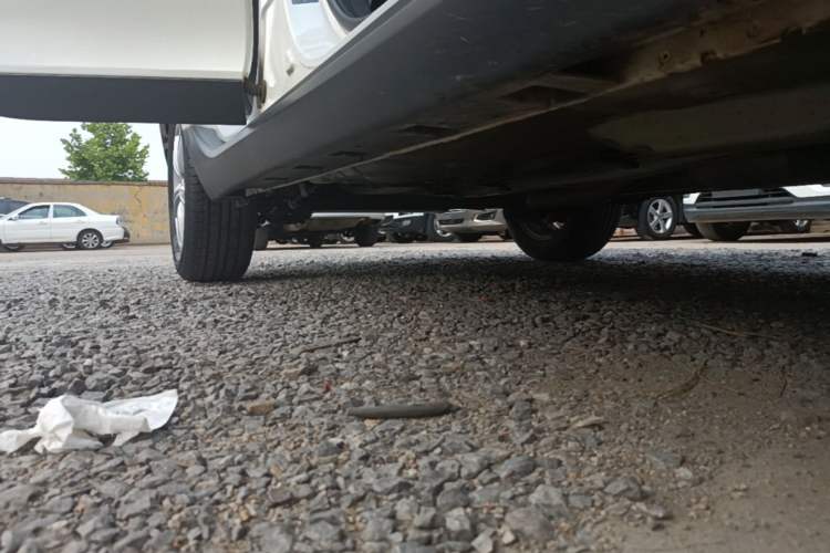 Used FAW Junpai D60 2016 1.5L Manual Standard Edition Right Side Sill
