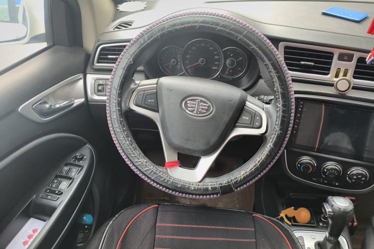 Used FAW Junpai D60 2016 1.8L Automatic Prestige Model Steering Wheel