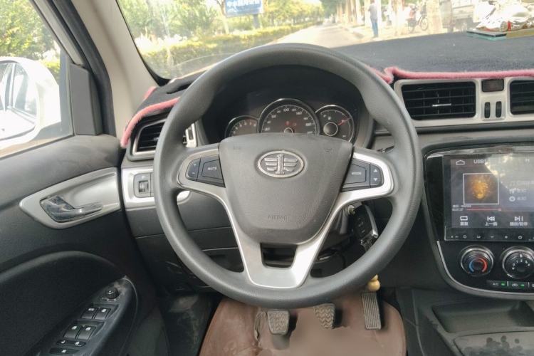 Used FAW Junpai D60 2016 1.5L Manual Standard Edition Steering Wheel