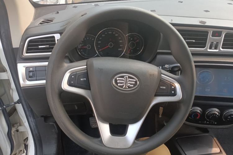 Used FAW Junpai D60 2016 1.5L Manual Standard Edition Steering Wheel