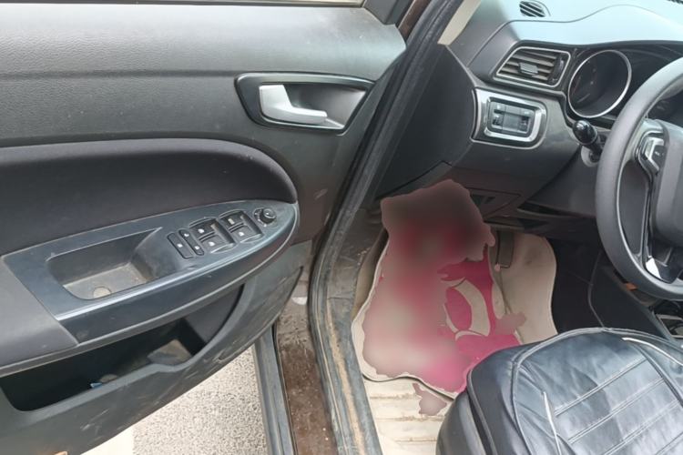 Used FAW Junpai D60 2017 1.5L Manual Entry-Level Model Driver Seat