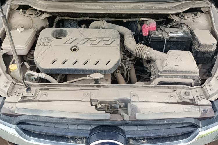 Used FAW Junpai D60 2017 1.5L Manual Entry-Level Model Engine Bay