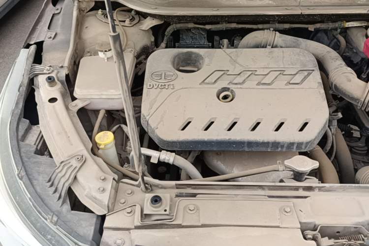 Used FAW Junpai D60 2017 1.5L Manual Entry-Level Model Engine Bay Right