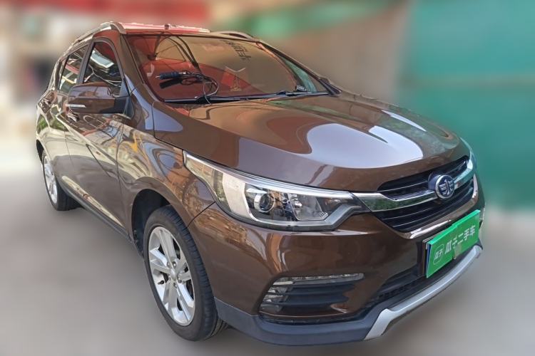 Used FAW Junpai D60 2017 1.5L Manual Entry-Level Model Front Right 45 Deg