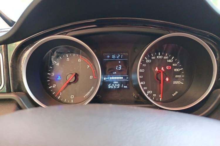 Used FAW Junpai D60 2017 1.5L Manual Entry-Level Model Instrument Cluster