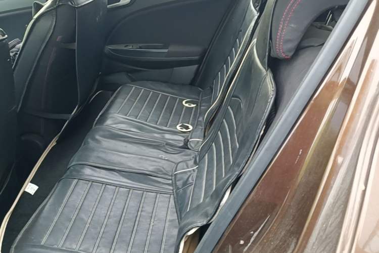 Used FAW Junpai D60 2017 1.5L Manual Entry-Level Model Left Rear Seat