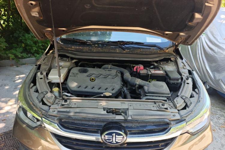 Used FAW Junpai D60 2017 1.5L Manual Luxury Version Engine Bay