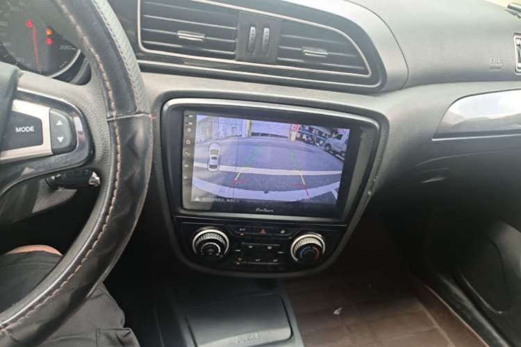 Used FAW Junpai D60 2017 1.5L Manual Standard Edition Audio And AC Panel