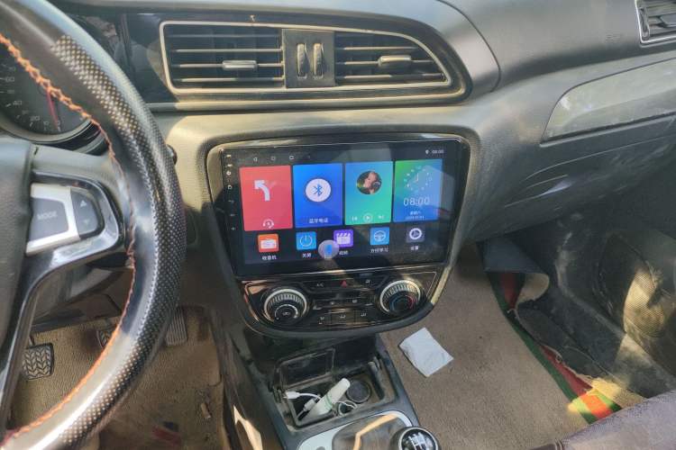 Used FAW Junpai D60 2017 1.5L Manual Entry-Level Model Audio And AC Panel