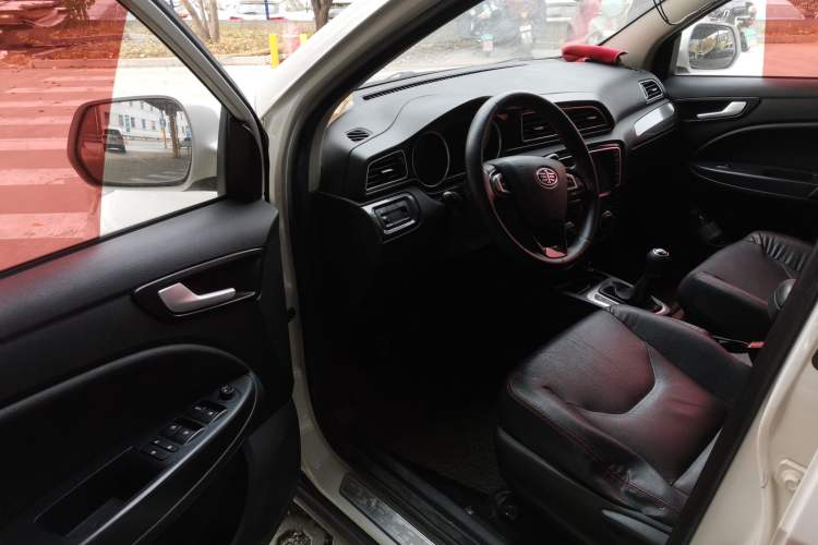 Used FAW Junpai D60 2017 1.5L Manual Luxury Version Driver Seat
