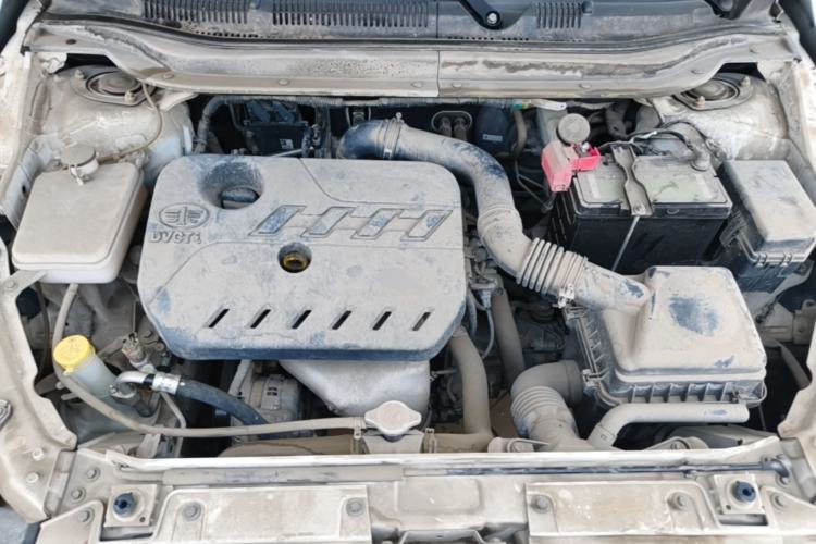 Used FAW Junpai D60 2017 1.5L Manual Entry-Level Model Engine Bay