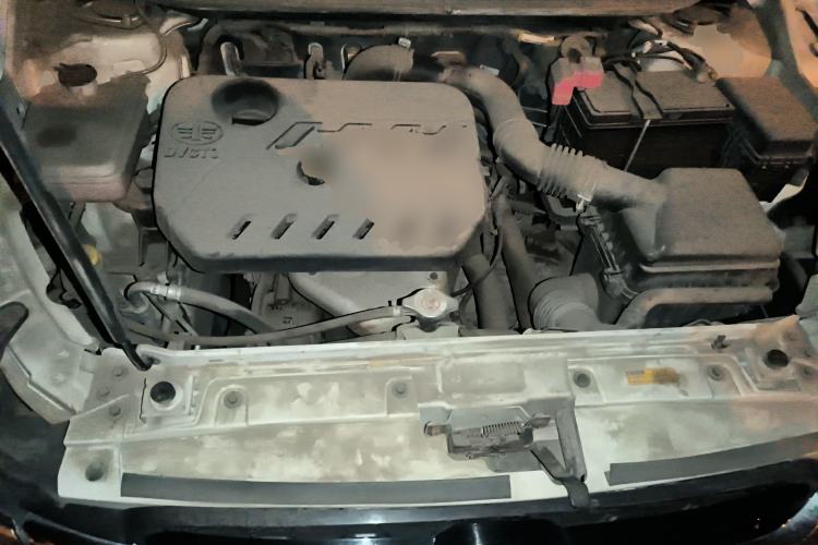 Used FAW Junpai D60 2017 1.5L Manual Standard Edition Engine Bay