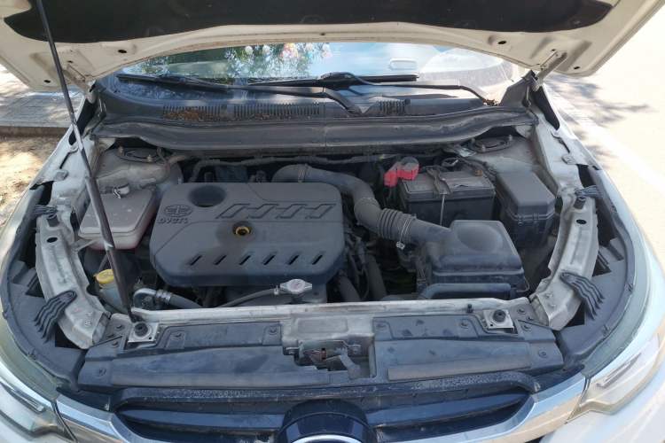 Used FAW Junpai D60 2017 1.5L Manual Standard Edition Engine Bay