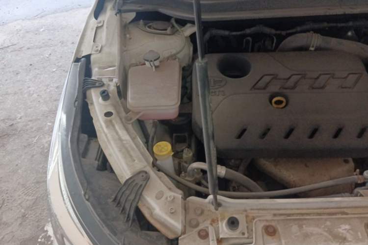 Used FAW Junpai D60 2017 1.5L Manual Standard Edition Engine Bay Right