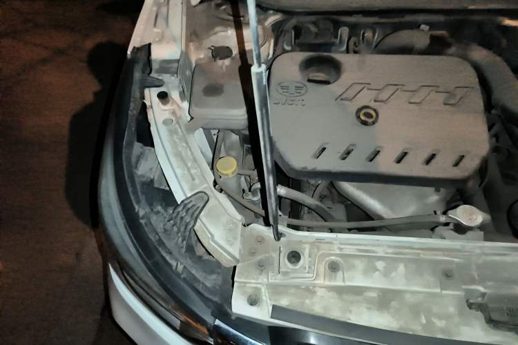 Used FAW Junpai D60 2017 1.5L Manual Standard Edition Engine Bay Right