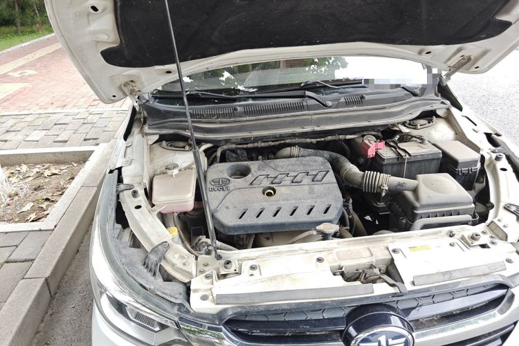 Used FAW Junpai D60 2017 1.5L Manual Luxury Version Engine Bay Right