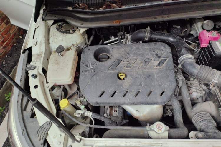 Used FAW Junpai D60 2017 1.5L Manual Luxury Version Engine Bay Right
