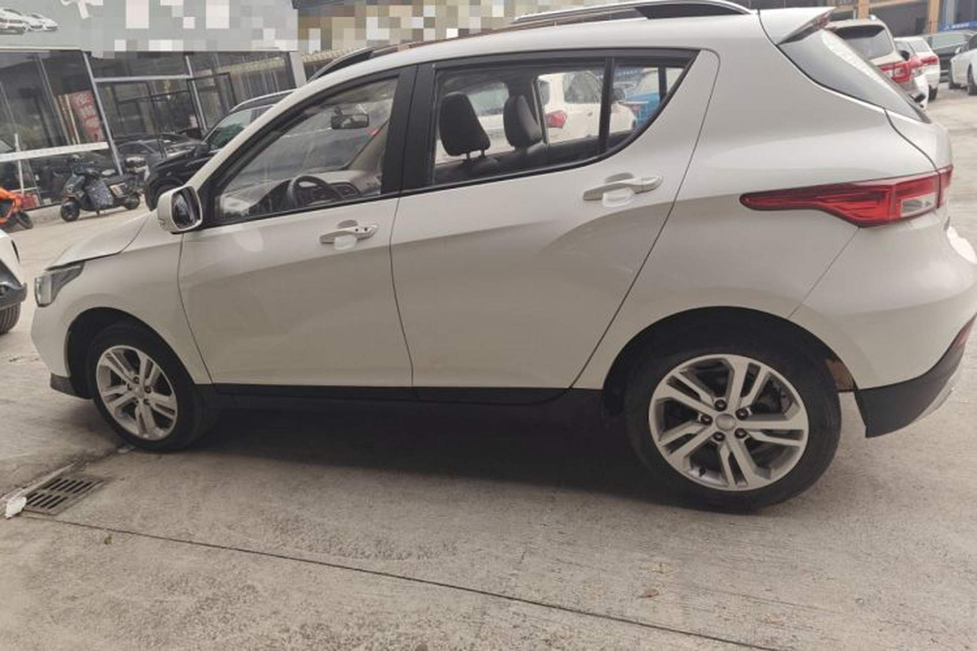 Used FAW Junpai D60 2017 1.5L Manual Luxury Version Exterior 3