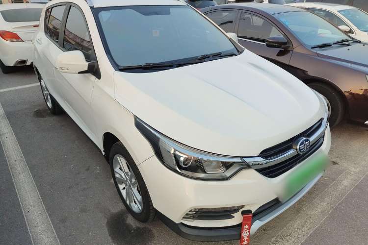 Used FAW Junpai D60 2017 1.5L Manual Entry-Level Model Front Right 45 Deg