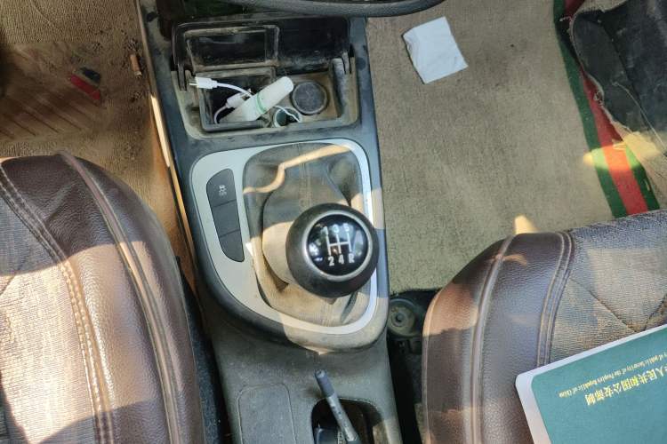 Used FAW Junpai D60 2017 1.5L Manual Entry-Level Model Gear Lever
