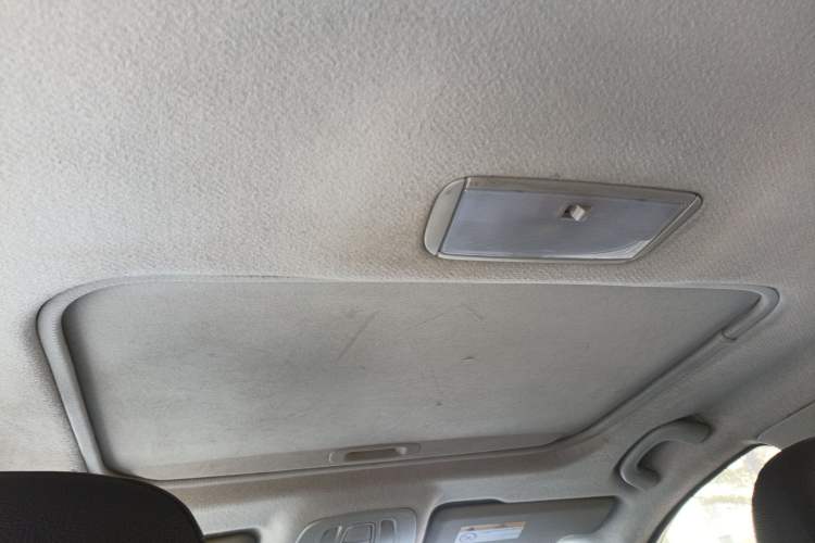 Used FAW Junpai D60 2017 1.8L Automatic Luxury Sunroof Edition Headliner