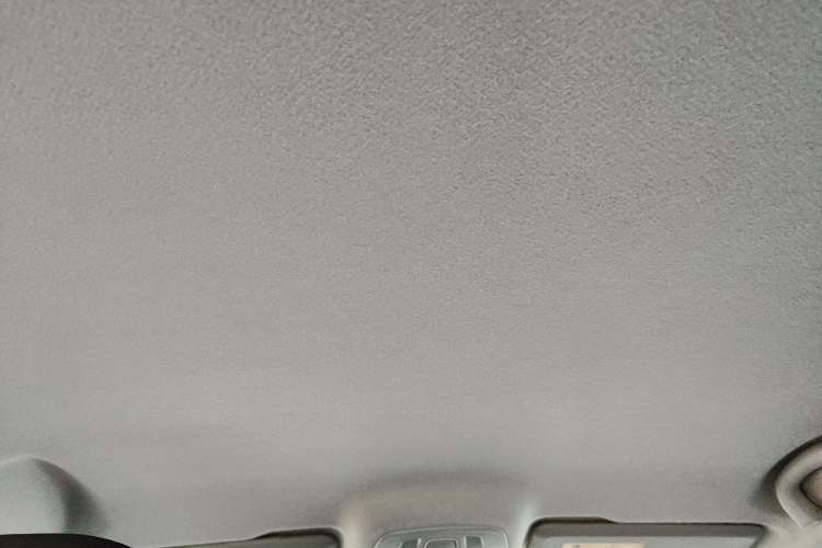 Used FAW Junpai D60 2017 1.5L Manual Entry-Level Model Headliner