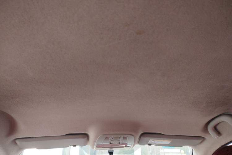 Used FAW Junpai D60 2017 1.5L Manual Entry-Level Model Headliner