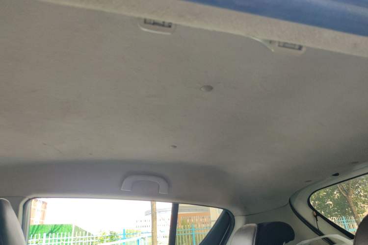 Used FAW Junpai D60 2017 1.5L Manual Entry-Level Model Headliner