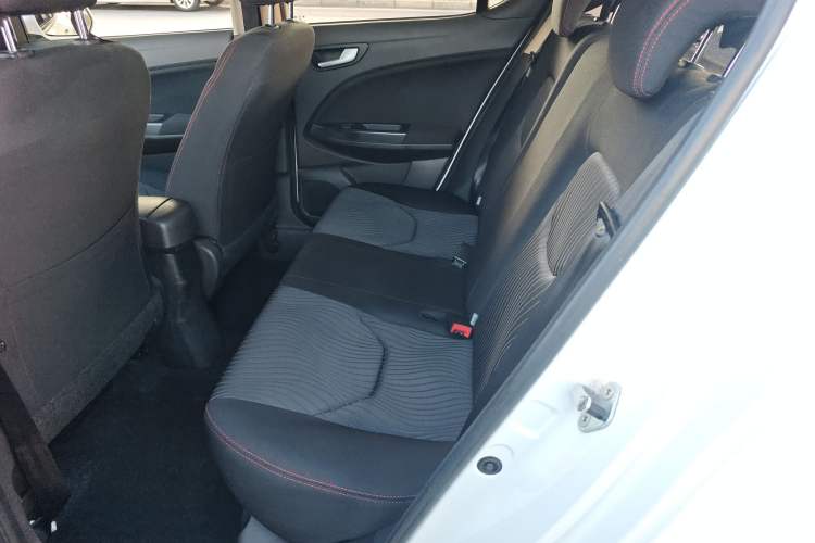 Used FAW Junpai D60 2017 1.5L Manual Entry-Level Model Interior 1