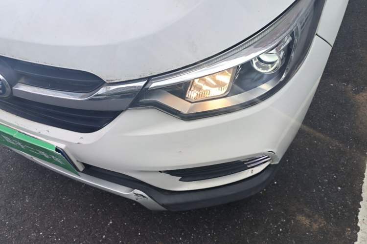 Used FAW Junpai D60 2017 1.5L Manual Standard Edition Left Front Headlight