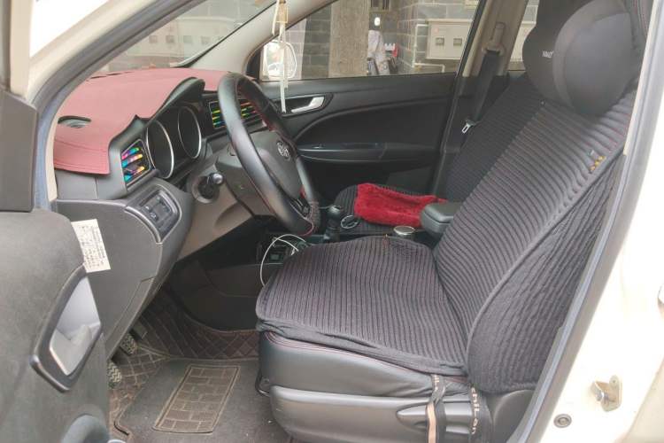 Used FAW Junpai D60 2017 1.5L Manual Standard Edition Left Front Seat