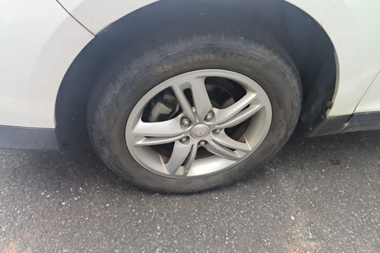 Used FAW Junpai D60 2017 1.5L Manual Standard Edition Left Front Wheel Hub