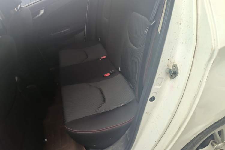 Used FAW Junpai D60 2017 1.5L Manual Standard Edition Left Rear Seat