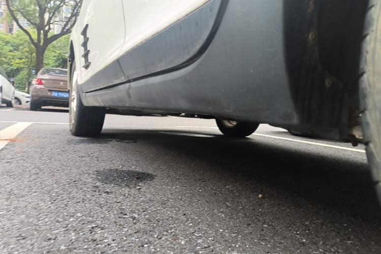Used FAW Junpai D60 2017 1.5L Manual Standard Edition Left Side Sill