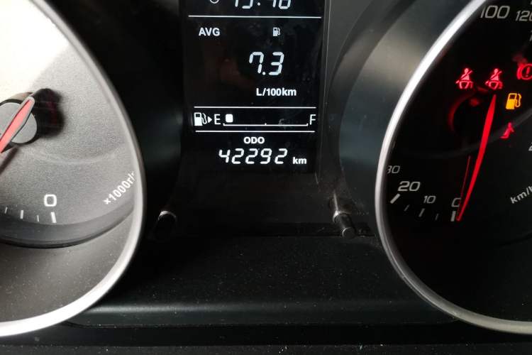 Used FAW Junpai D60 2017 1.5L Manual Luxury Version Odometer Close Up