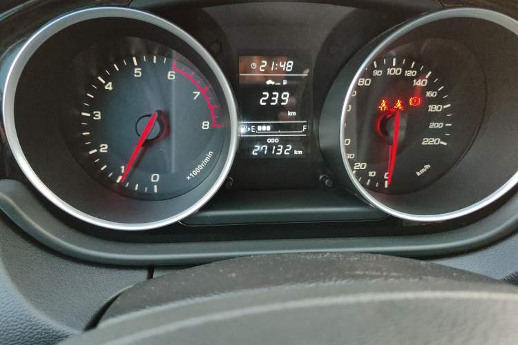 Used FAW Junpai D60 2017 1.5L Manual Entry-Level Model Odometer Close Up