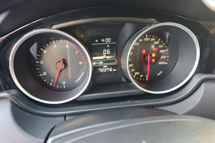 Used FAW Junpai D60 2017 1.5L Manual Entry-Level Model Odometer Close Up