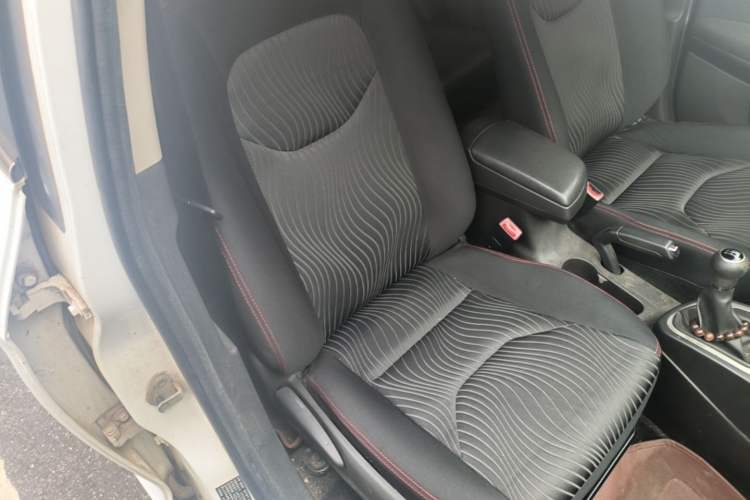 Used FAW Junpai D60 2017 1.5L Manual Standard Edition Right Front Seat