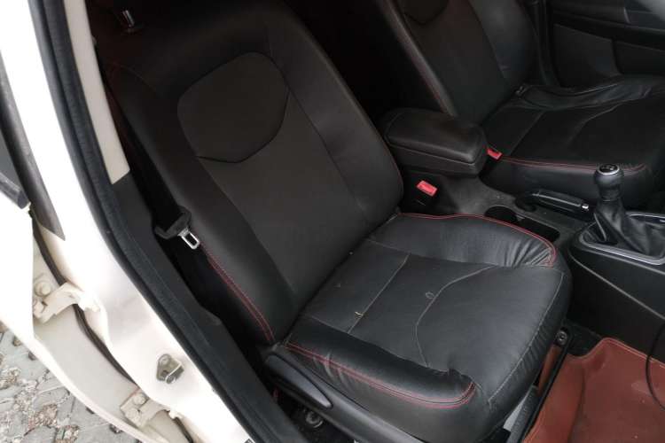 Used FAW Junpai D60 2017 1.5L Manual Luxury Version Right Front Seat