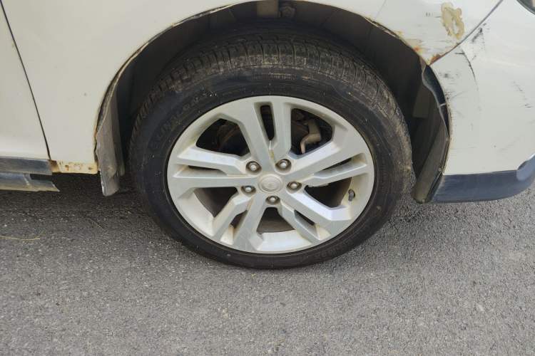 Used FAW Junpai D60 2017 1.5L Manual Entry-Level Model Right Front Wheel Hub