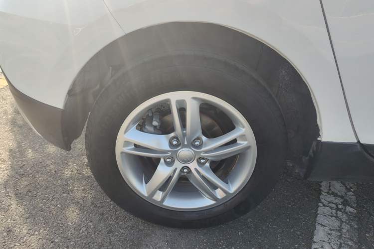 Used FAW Junpai D60 2017 1.5L Manual Standard Edition Right Rear Wheel Hub
