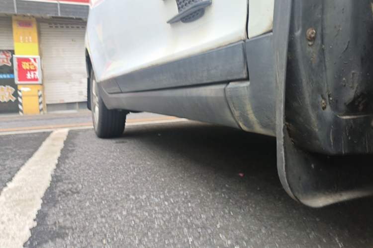 Used FAW Junpai D60 2017 1.5L Manual Standard Edition Right Side Sill