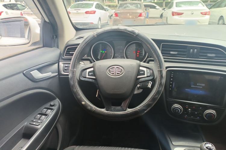 Used FAW Junpai D60 2017 1.5L Manual Standard Edition Steering Wheel