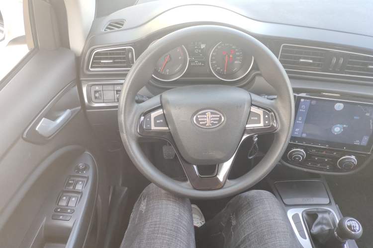 Used FAW Junpai D60 2017 1.5L Manual Standard Edition Steering Wheel