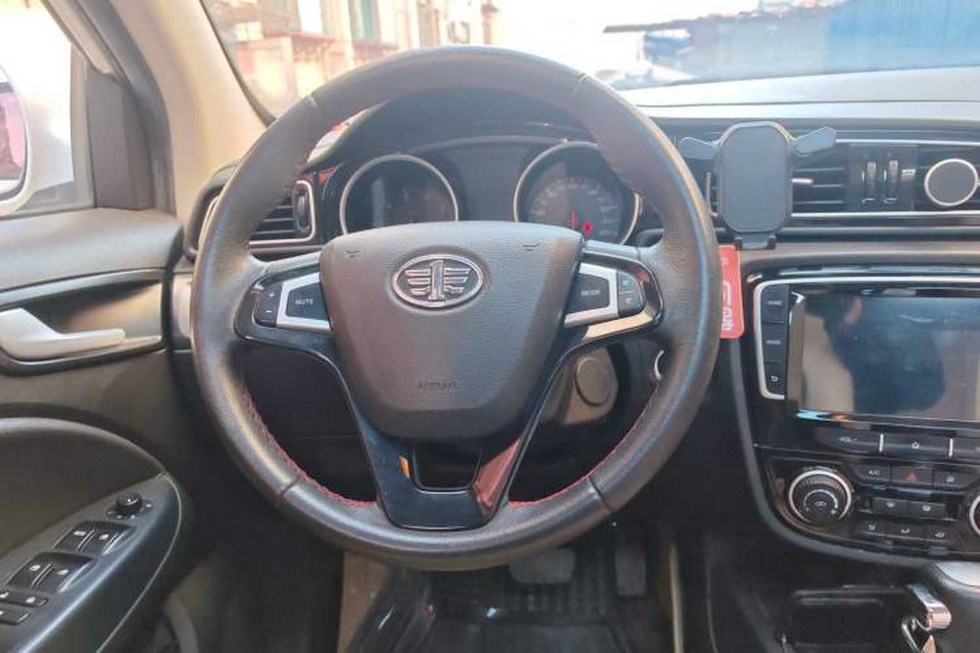 Used FAW Junpai D60 2017 1.8L Automatic Prestige Model Steering Wheel
